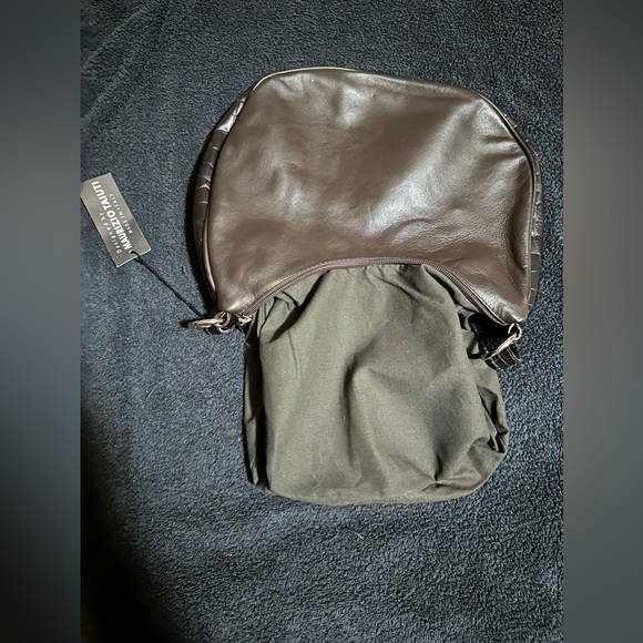 NWT Designed by- MAURIZIO TAIUTI
MADE IN ITALY - Picture 3 of 6